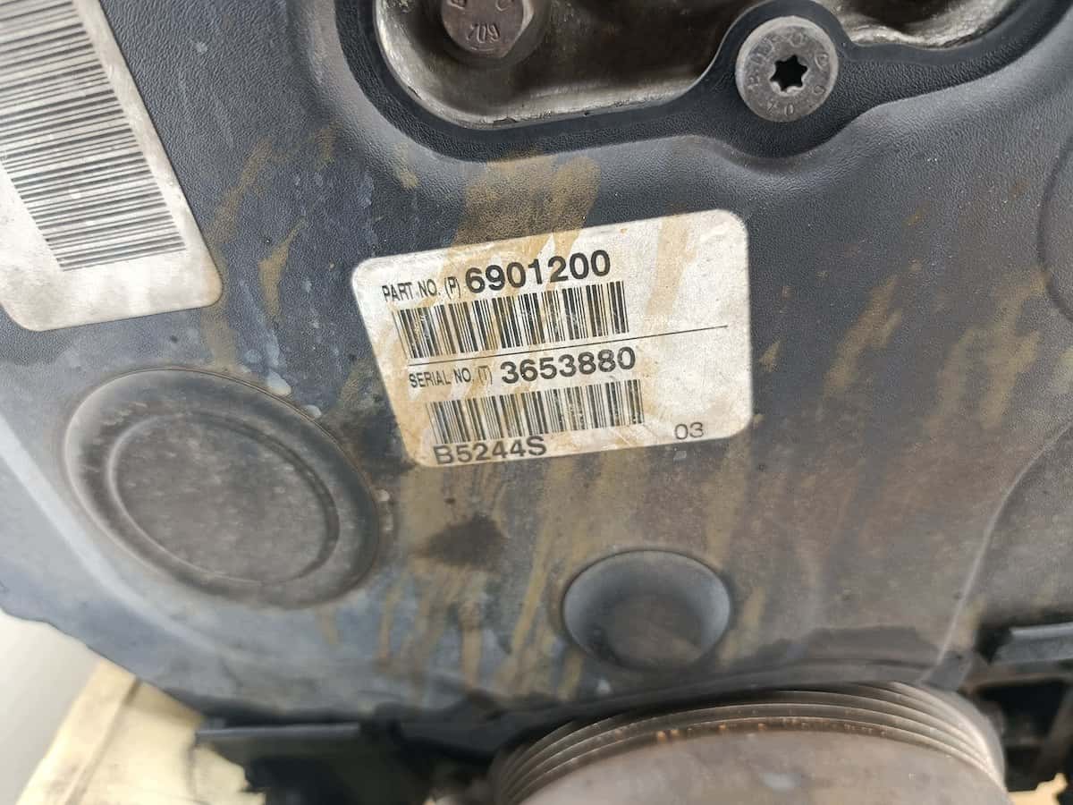 Moteur B 5244 S vue 12