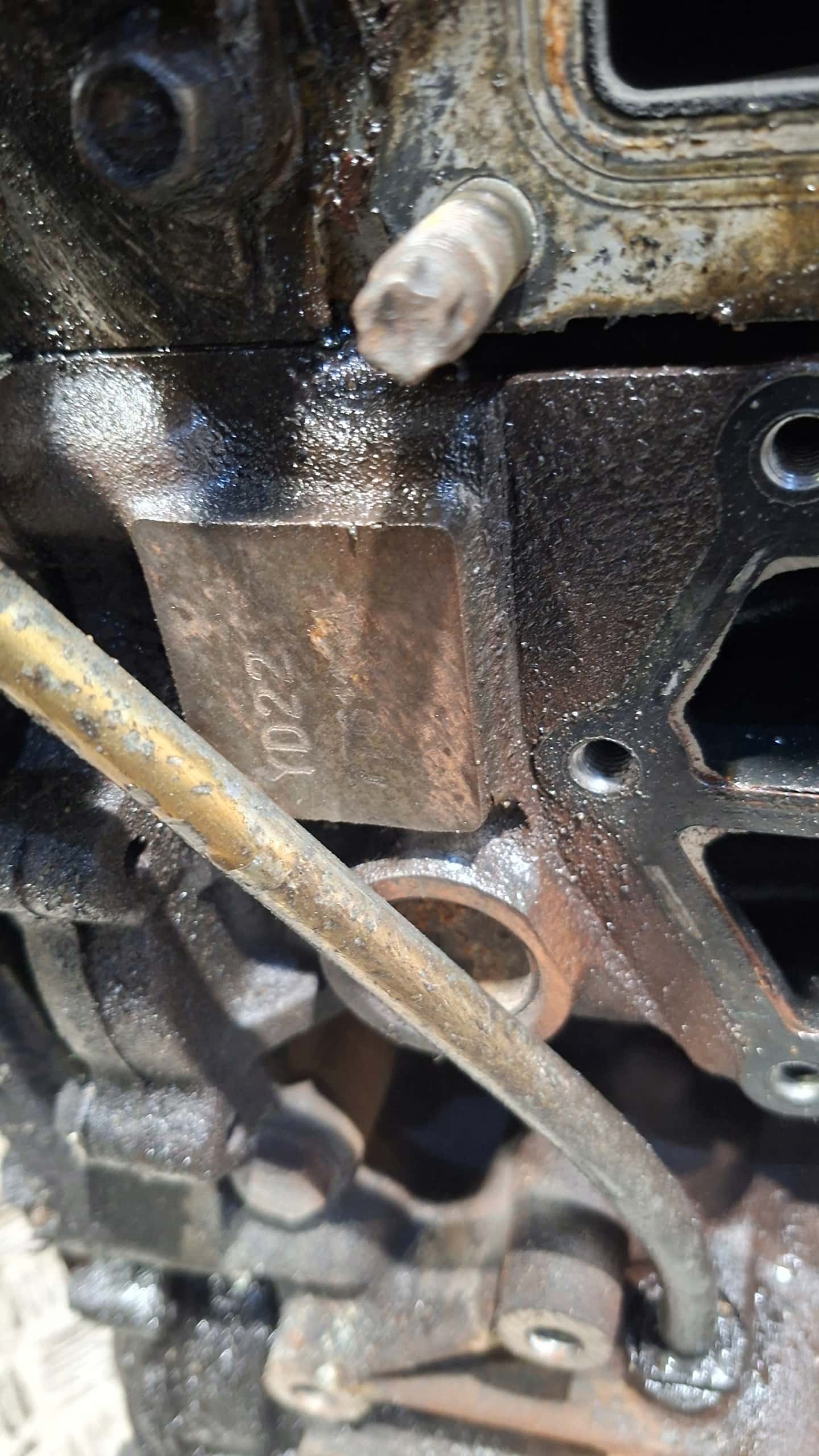 Moteur YD22DDTi vue 2