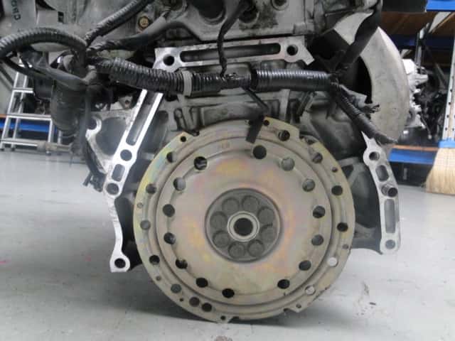 Moteur F20B3 vue 9