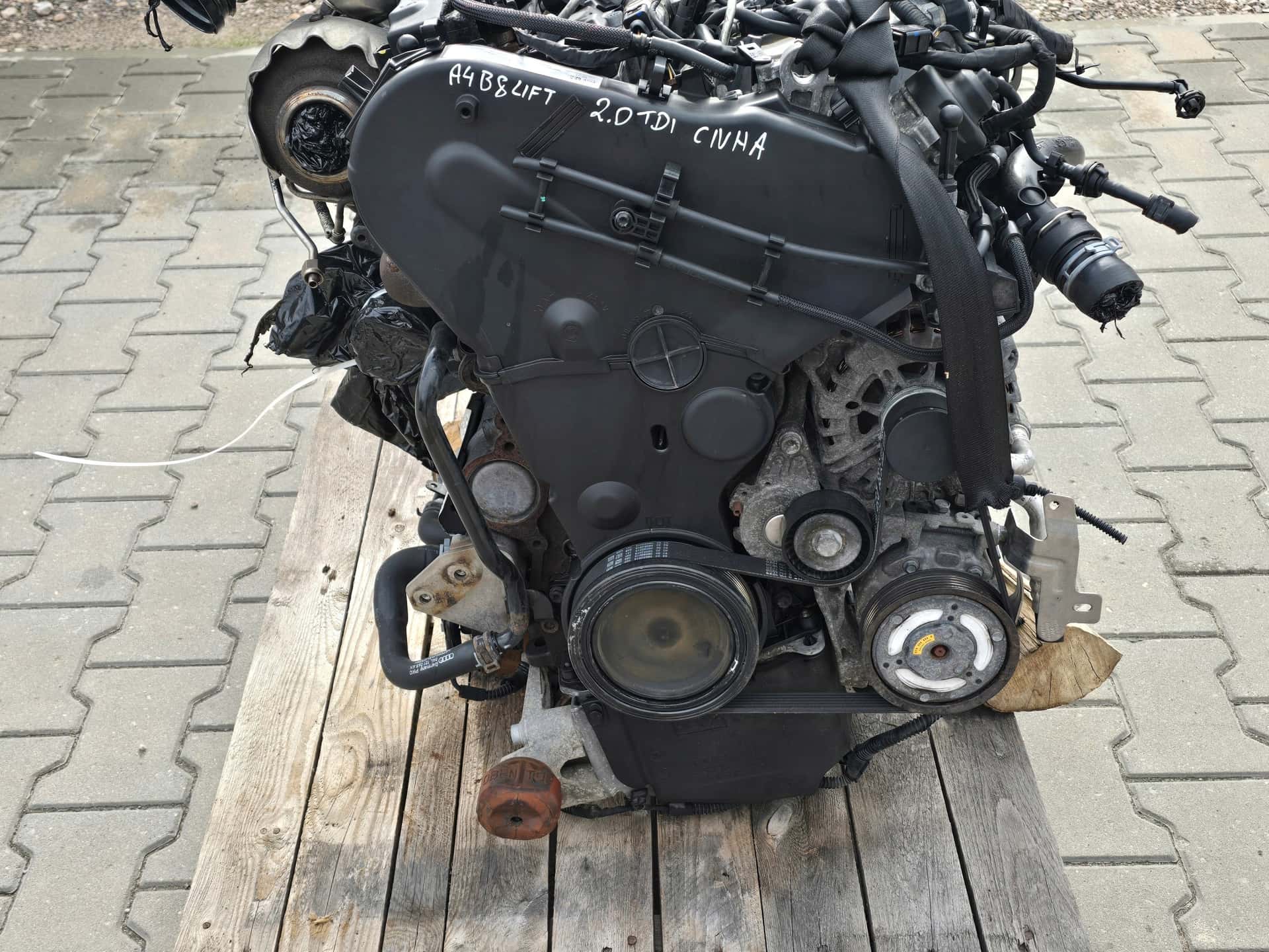 Moteur CNHA vue 4