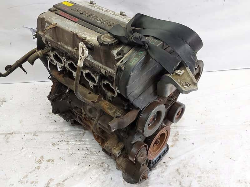 Moteur 4G63 (DOHC 16V) vue 5