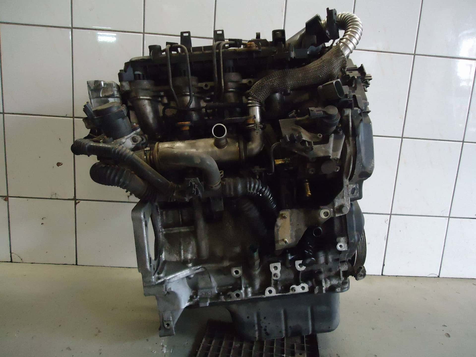 Moteur 9HV (DV6TED4BU) vue 2
