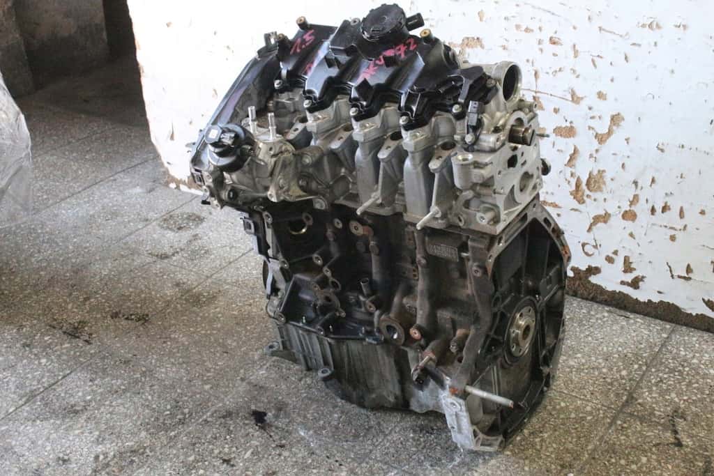Moteur K9K 872 vue 2