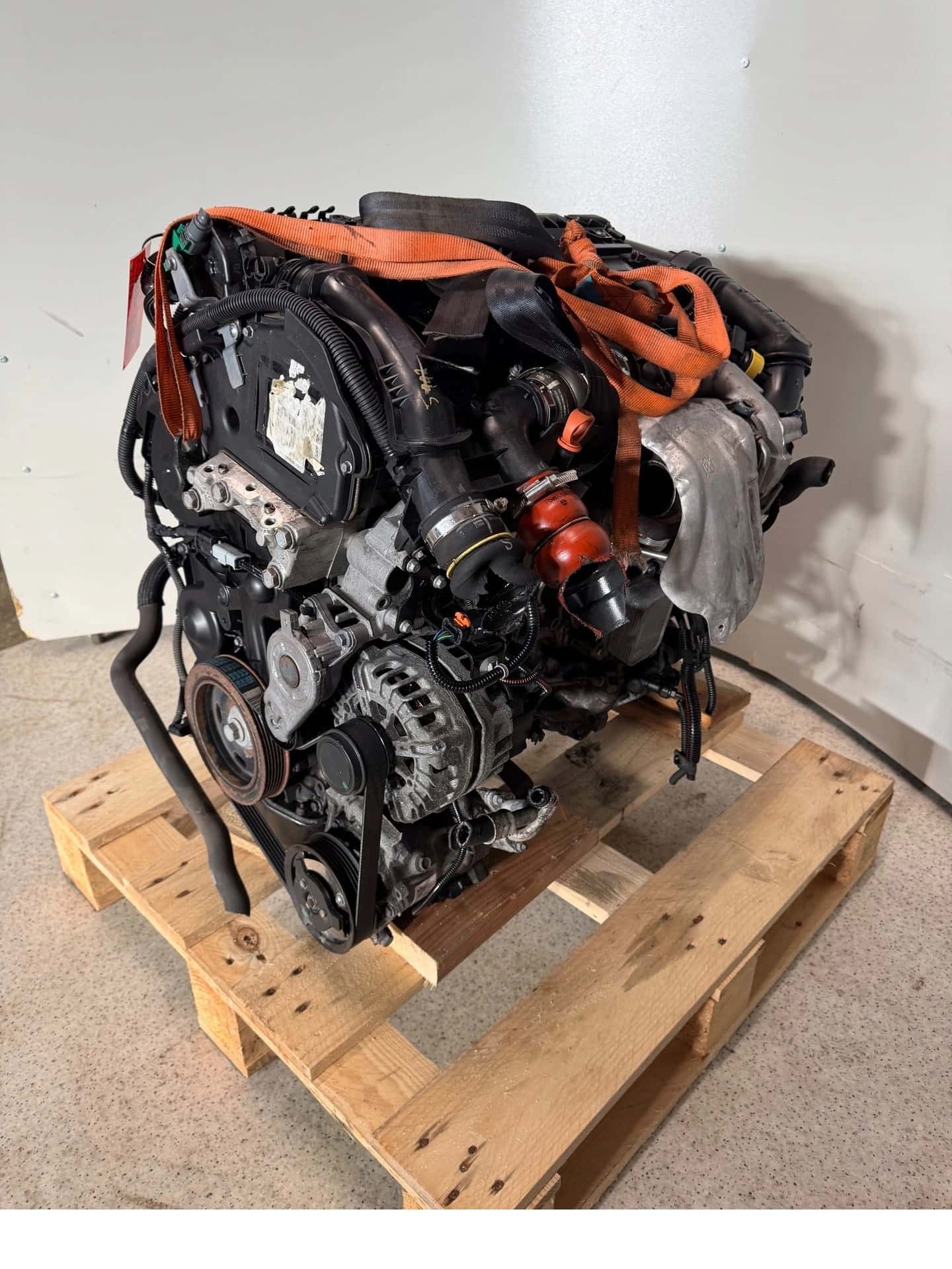 Moteur BHW (DV6FE) vue 10