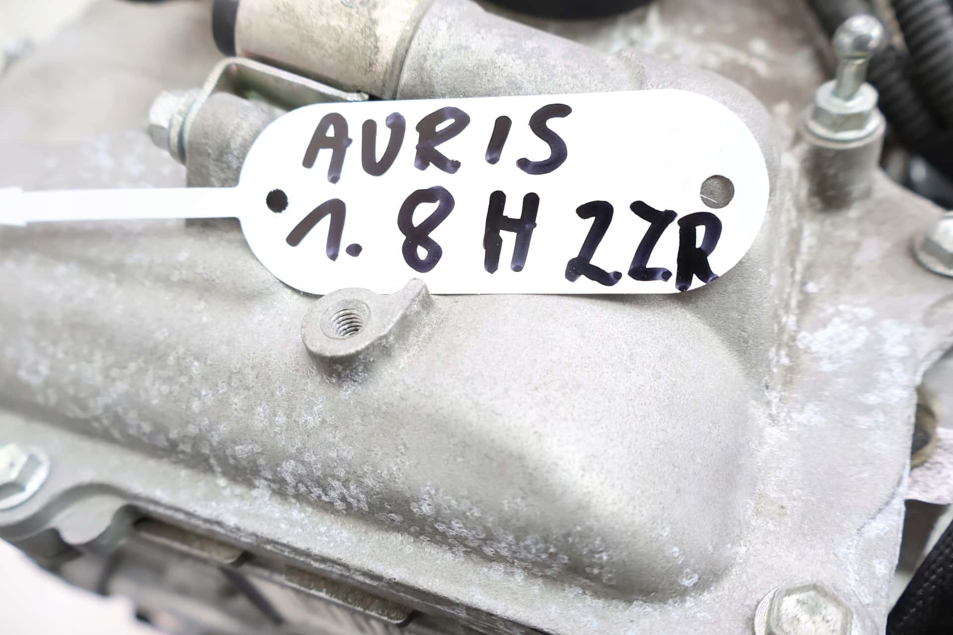 Moteur 2ZR-FE vue 6