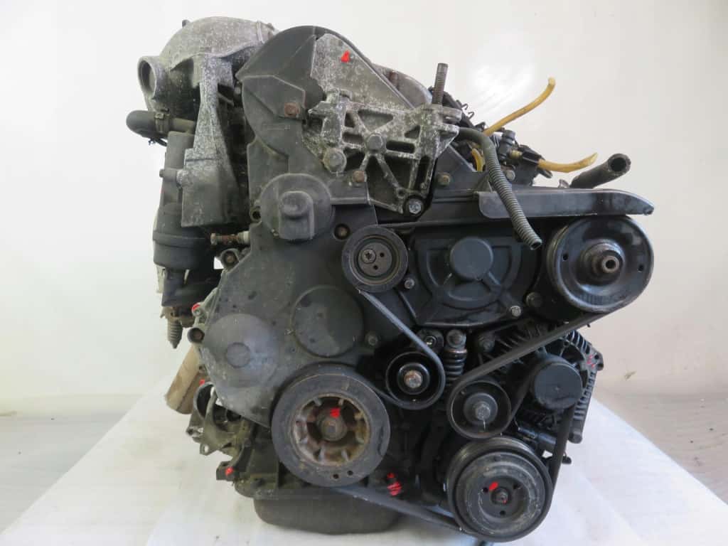 Moteur G8T 760 vue 3