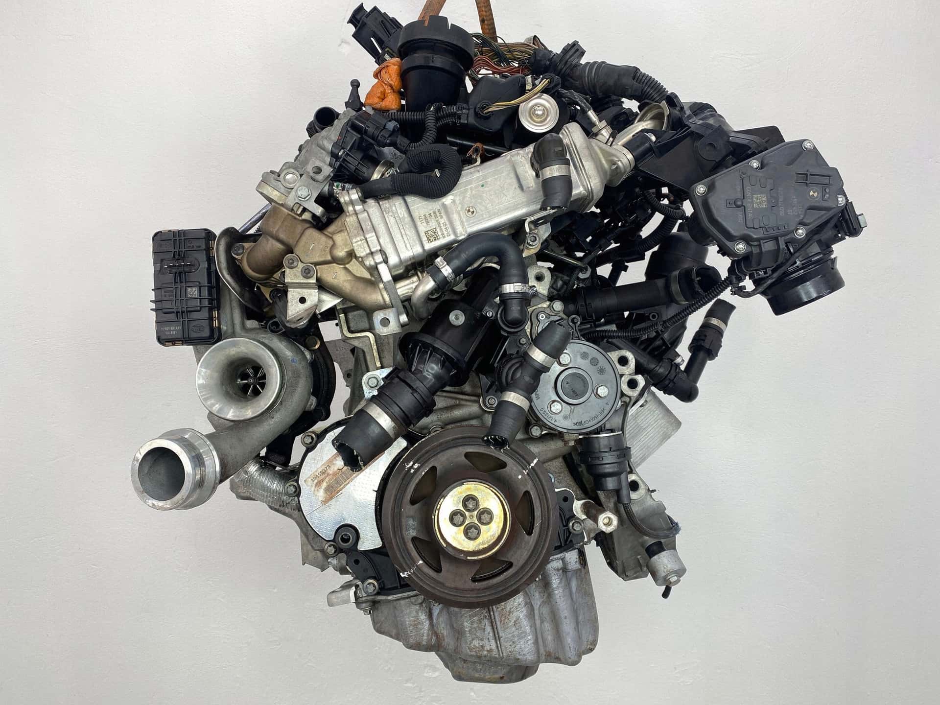 Moteur B37 D15 A vue 2