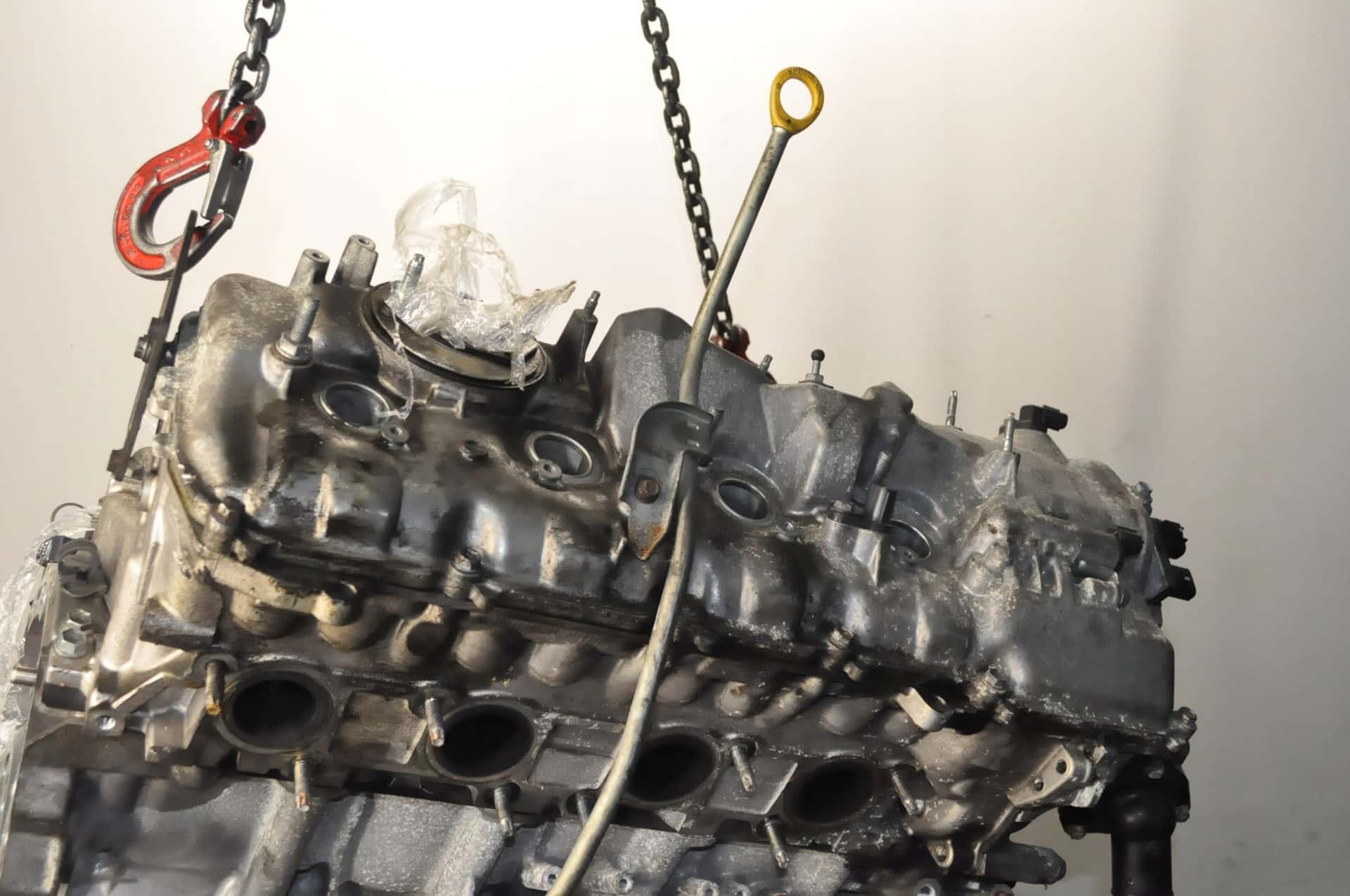 Moteur 2UR-GSE vue 3