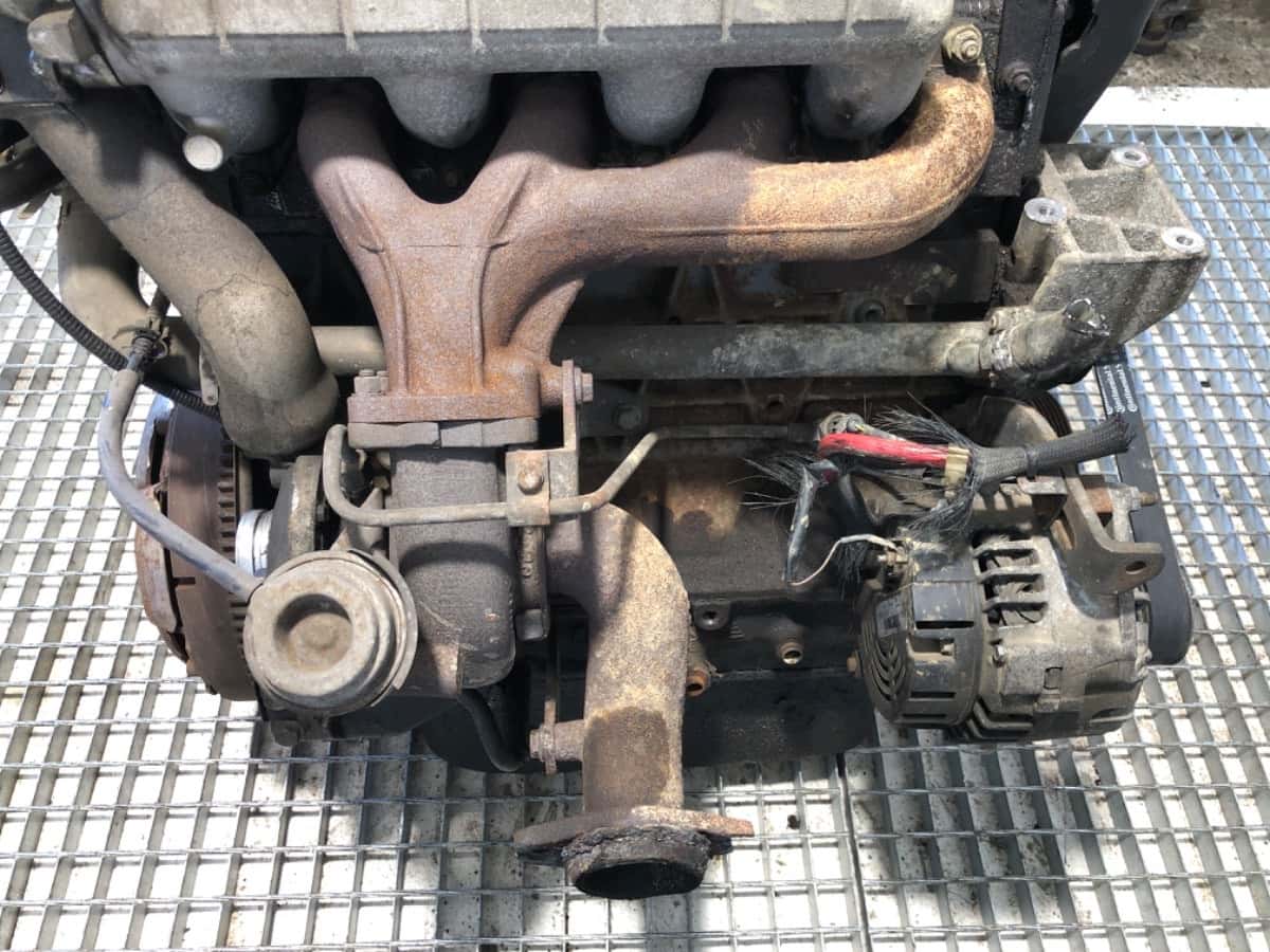 Moteur 8140.43 vue 5