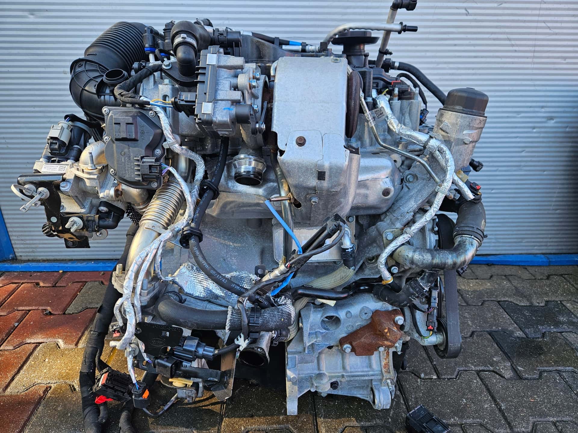 Moteur 204DTD(AJ20D4) vue 11