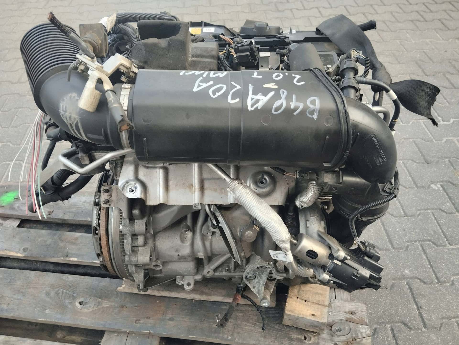Moteur B48 A20 A vue 5