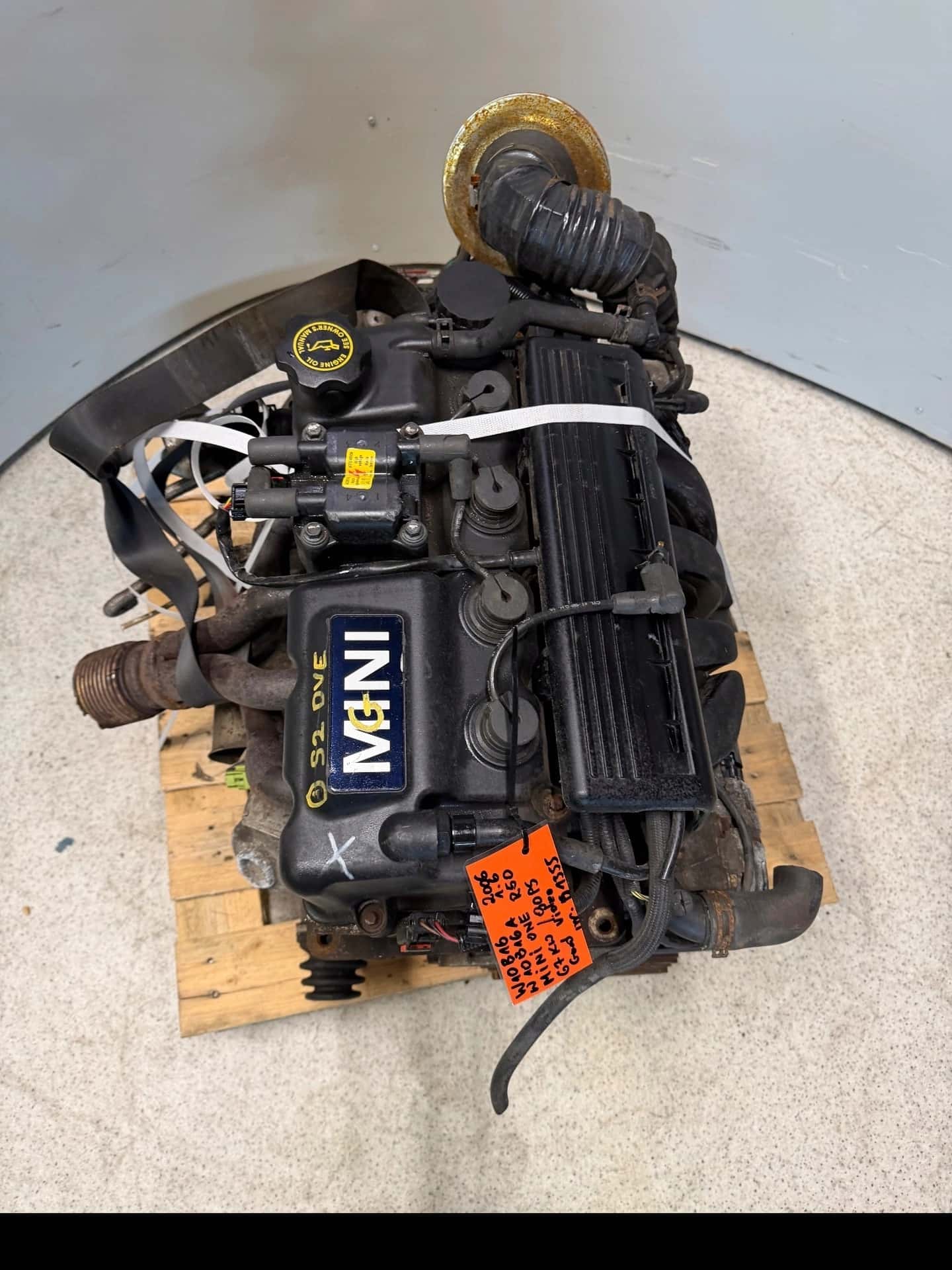 Moteur W10 B16 A vue 3