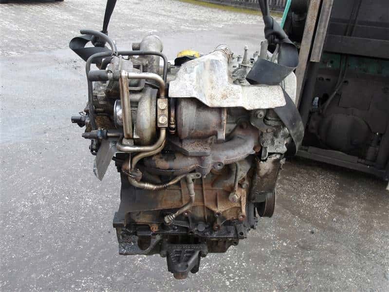 Moteur F4R 790 vue 4