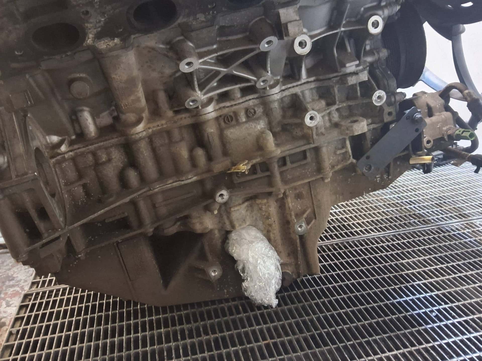 Moteur 428PS(AJV8) vue 9