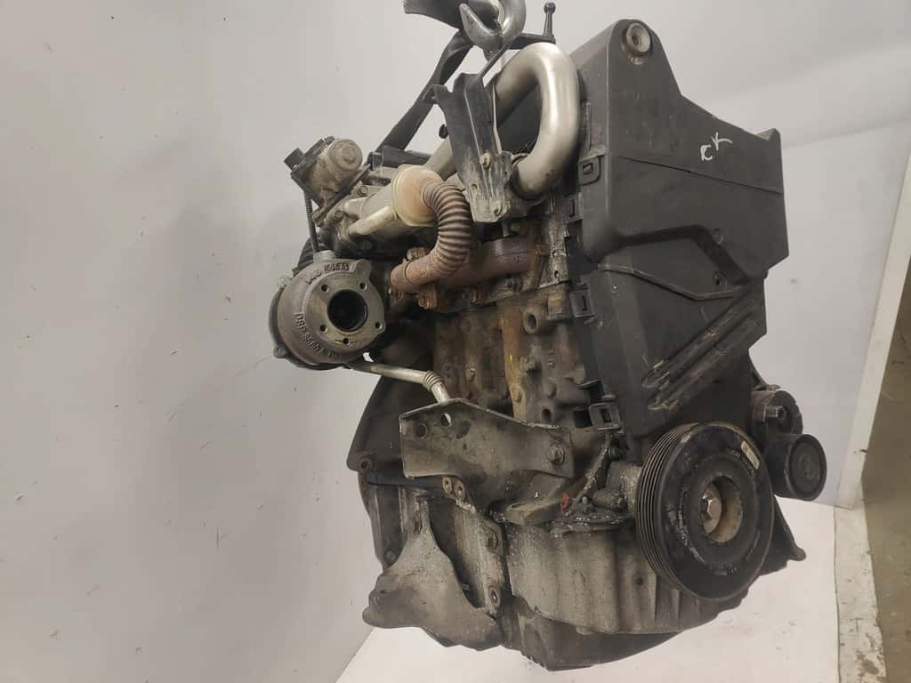 Moteur K9K 832 vue 3