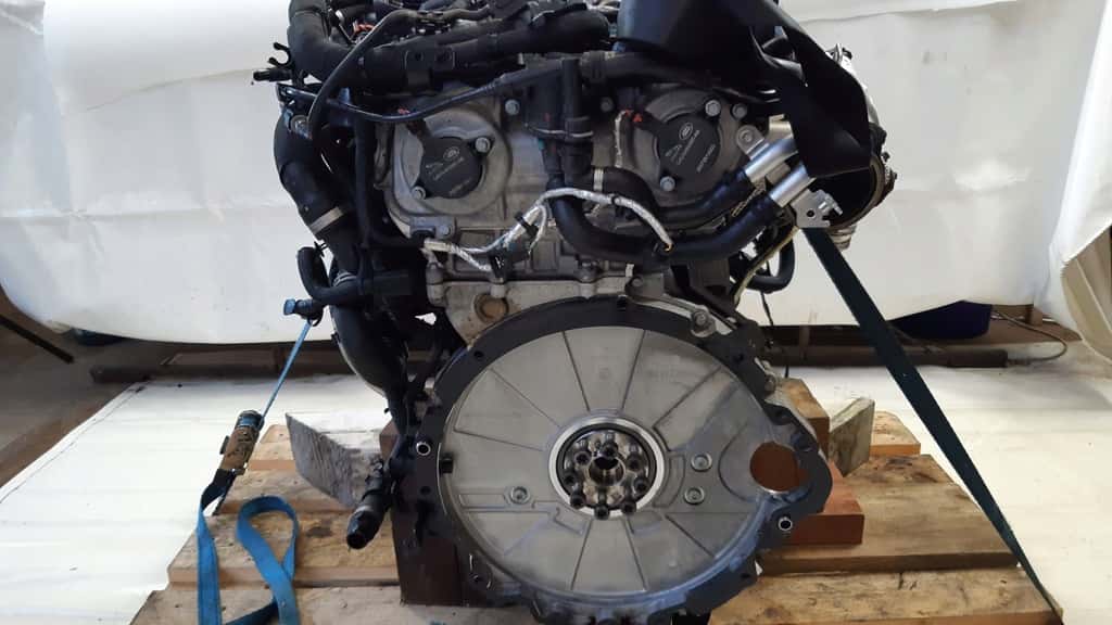 Moteur PT204(AJ20P4) vue 5