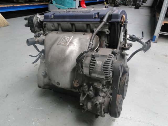 Moteur F20B3 vue 4