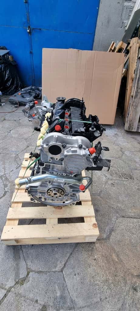 Moteur D 4204 T16 vue 2