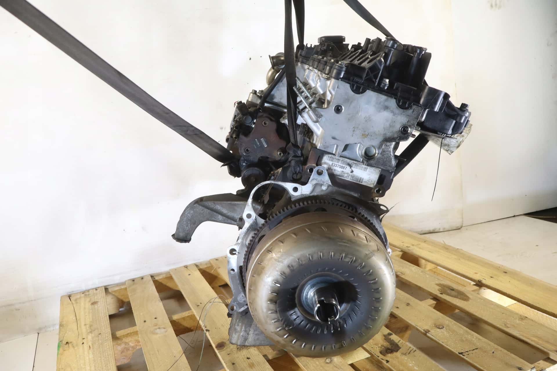 Moteur M47 D20 (204D4) vue 3