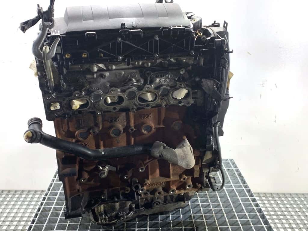 Moteur RHD (DW10CTED4) vue 2