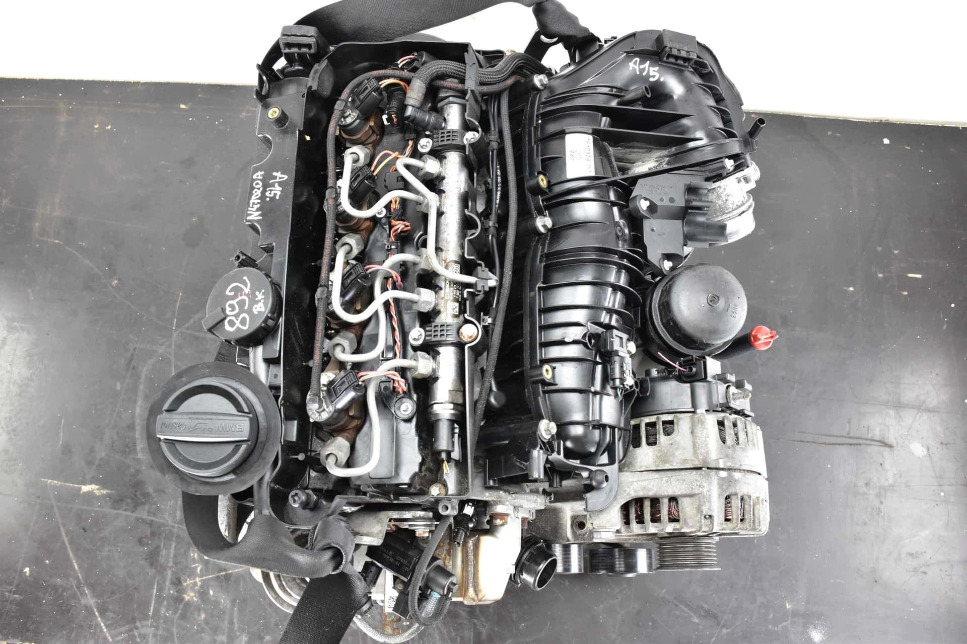 Moteur N47 D20 A vue 6