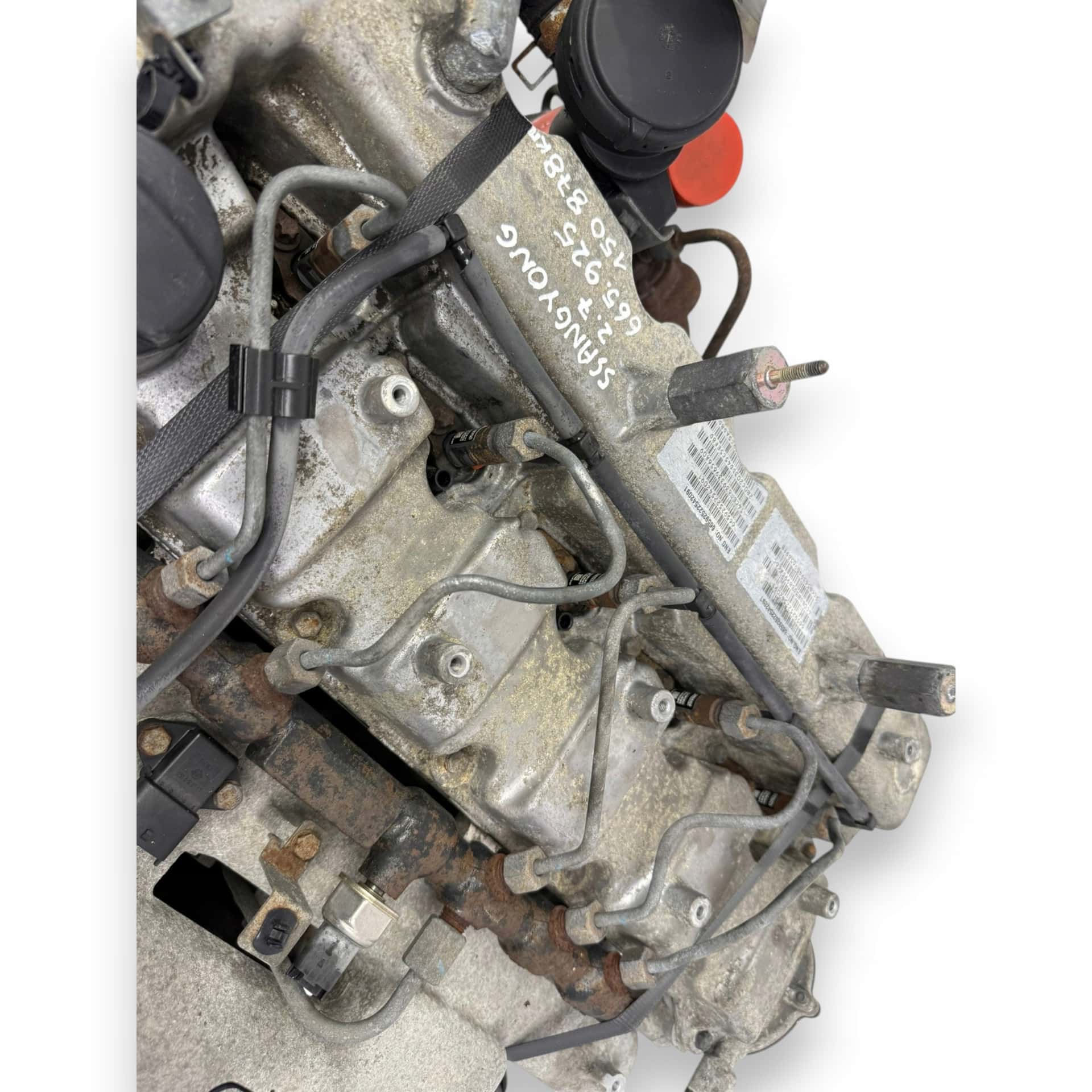 Moteur D27DT vue 5