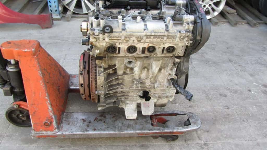 Moteur B 4204 T37 vue 2