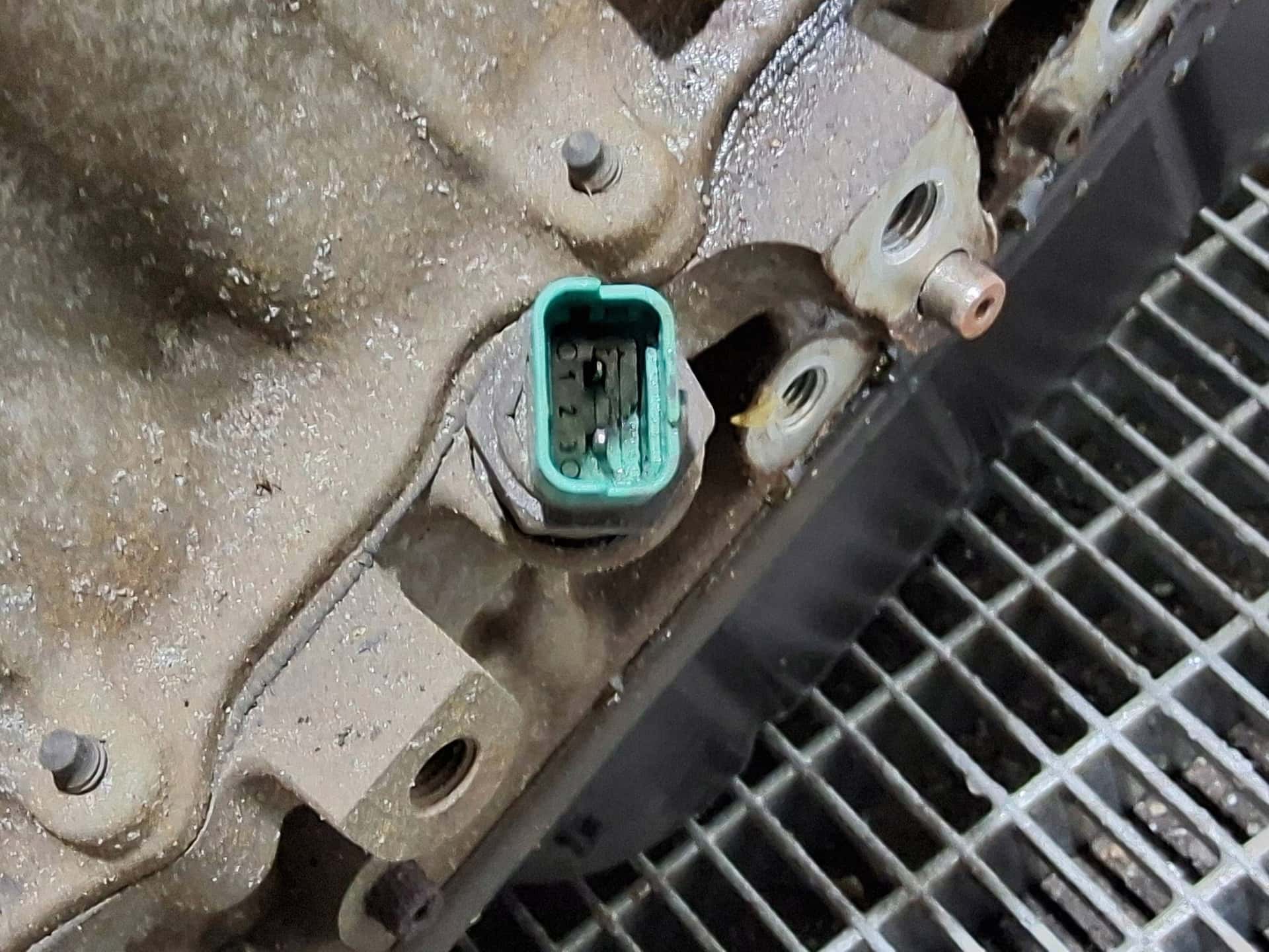 Moteur 9HX (DV6AUTED4) vue 10