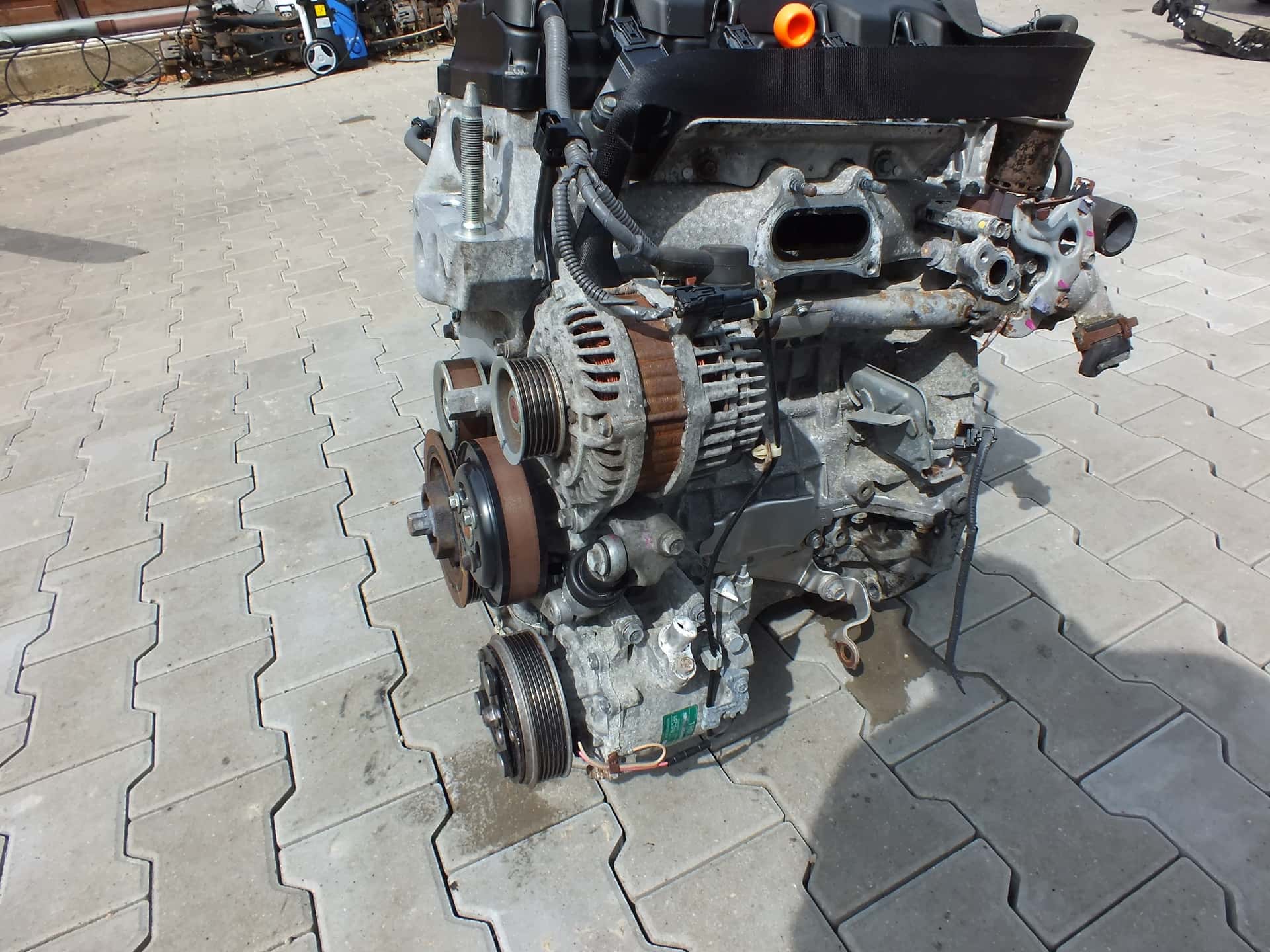 Moteur R18Z4 vue 3