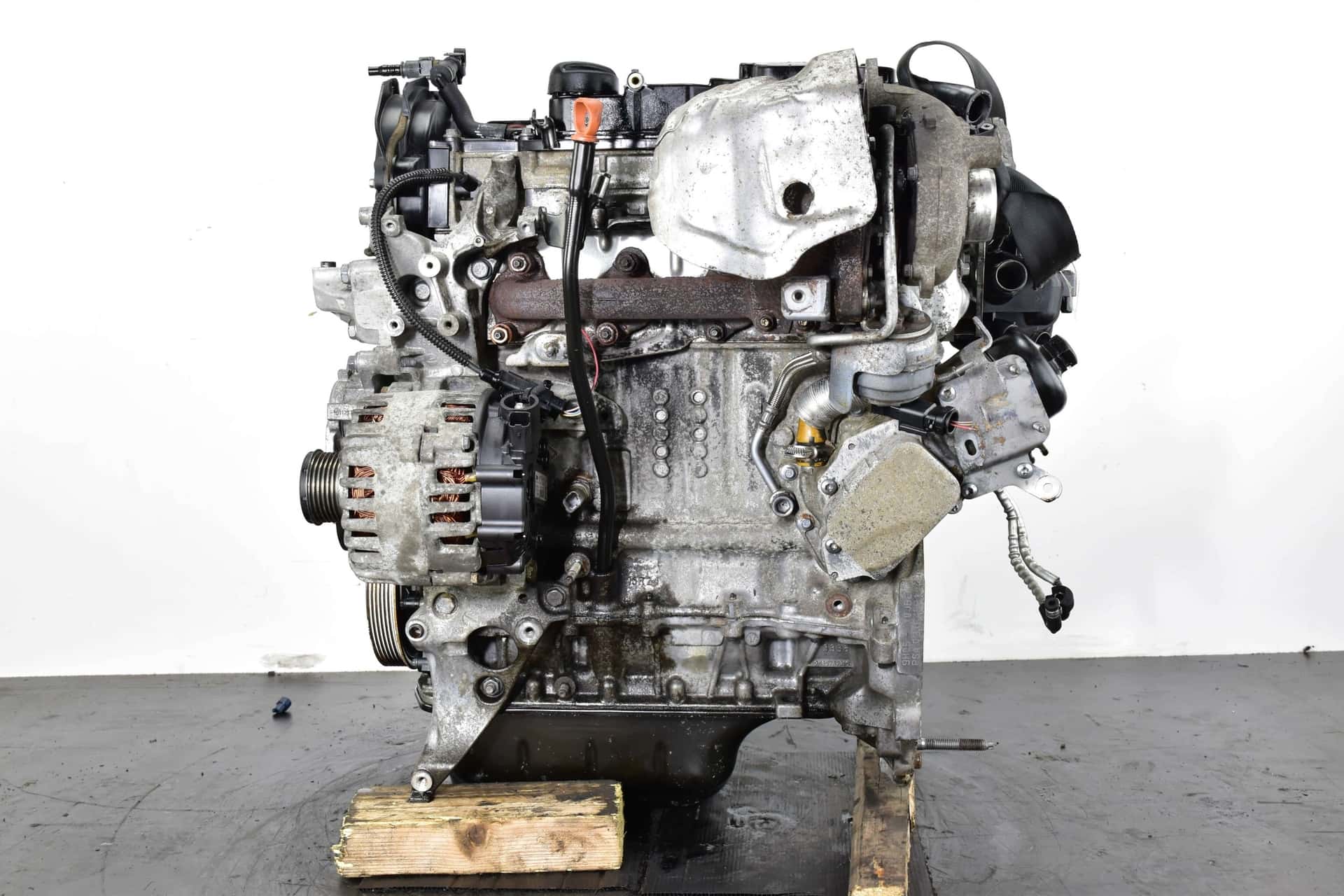 Moteur 9HL (DV6C) vue 5