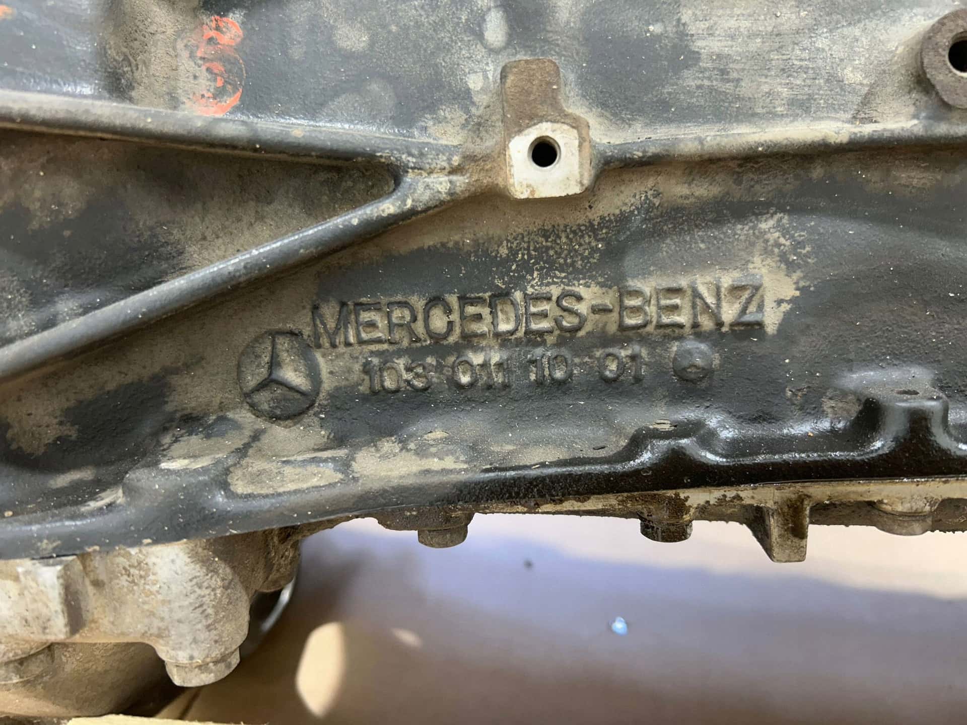 Moteur M 104.981 vue 16