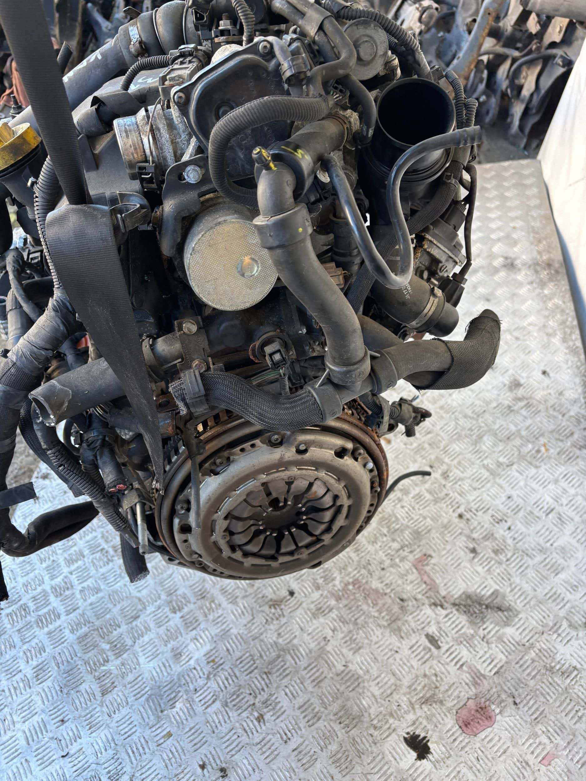Moteur K9K 648 vue 3