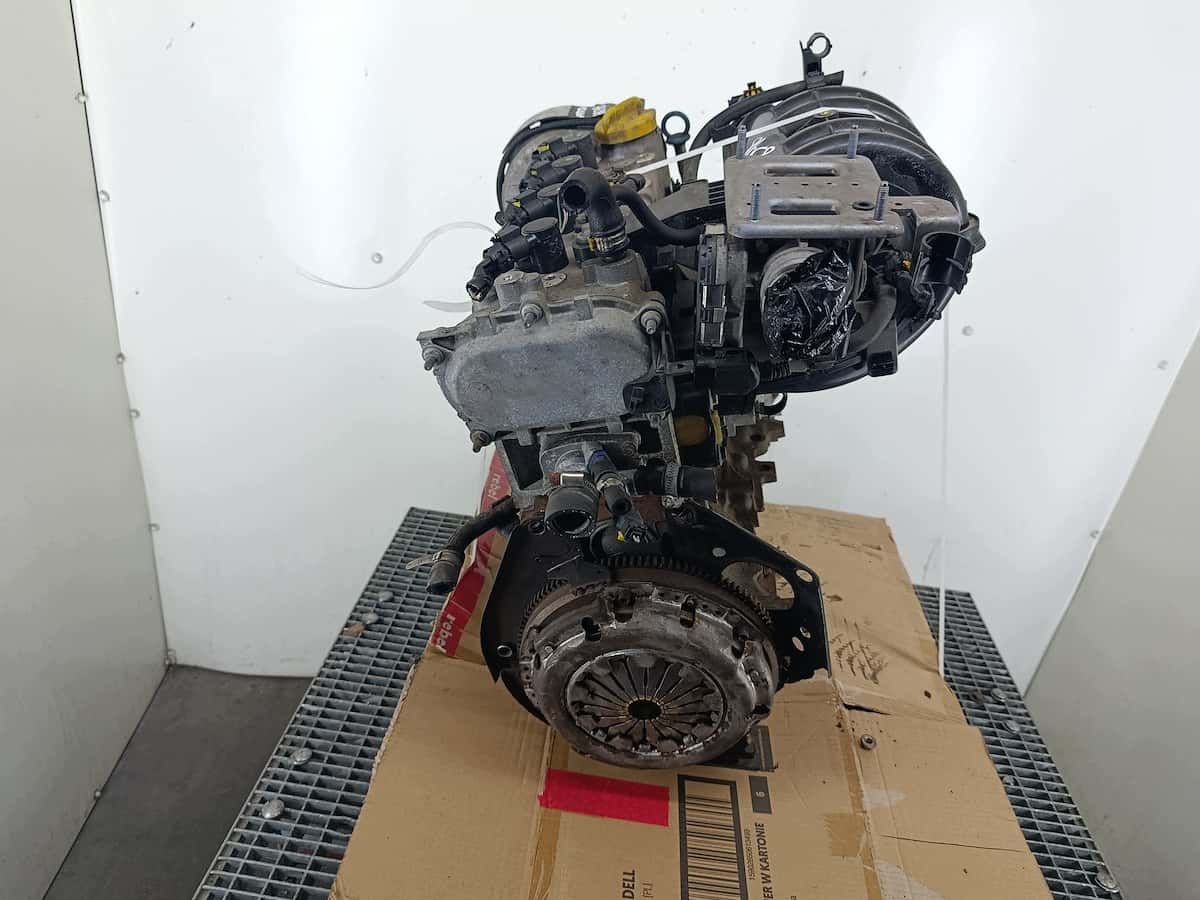 Moteur 192 B5.000 vue 2