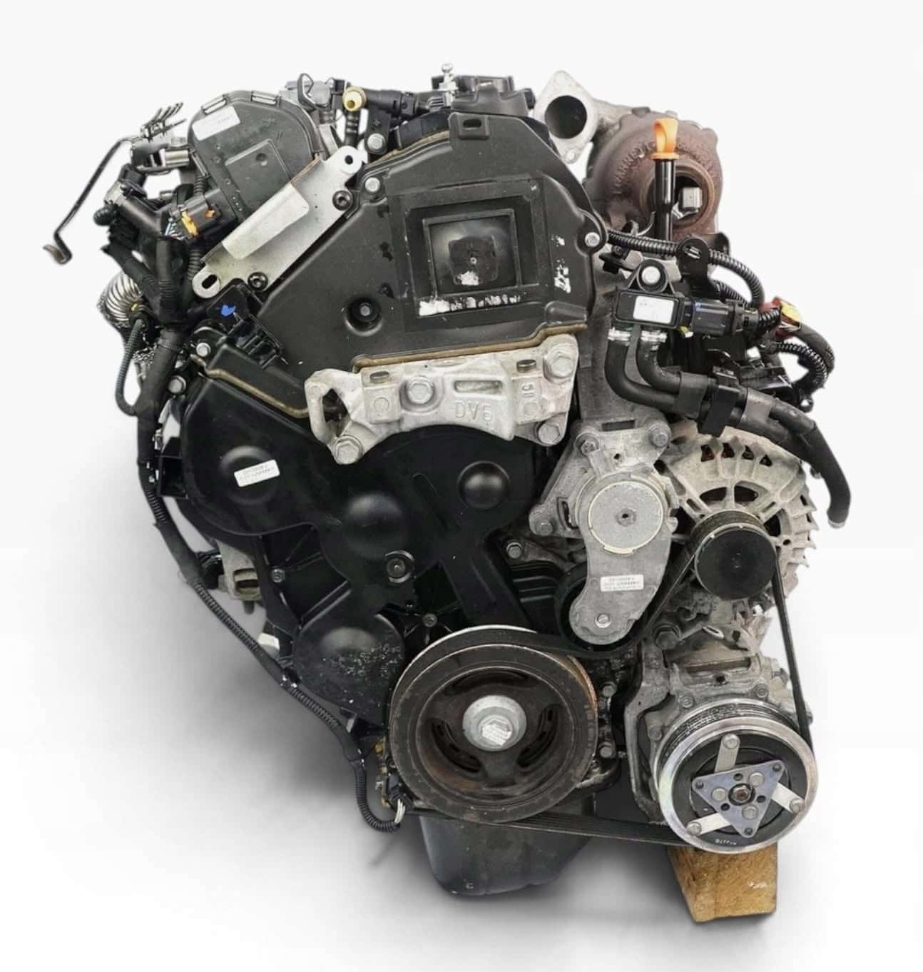 Moteur 9HC (DV6C) vue 4