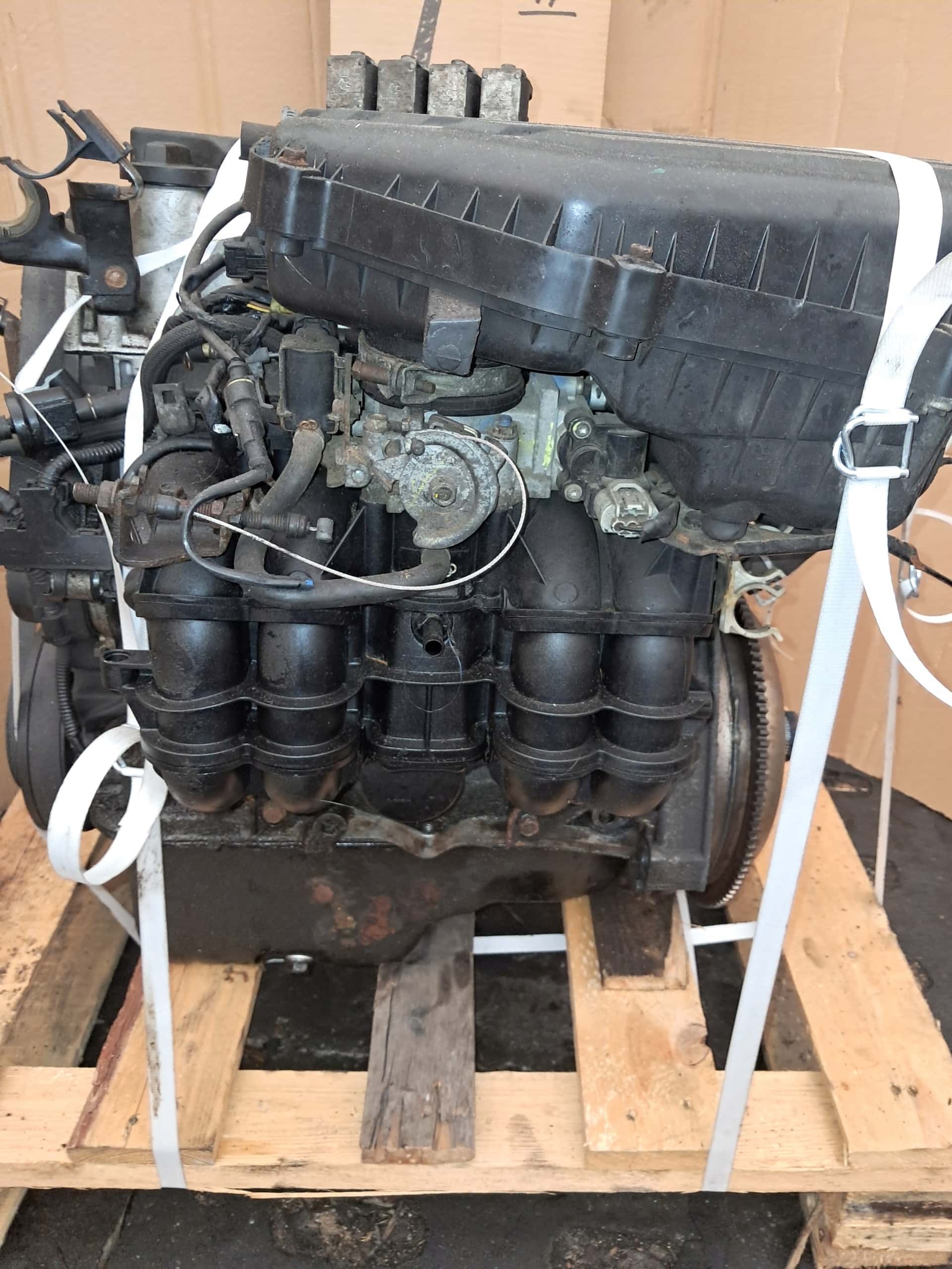 Moteur D14Z6 vue 9