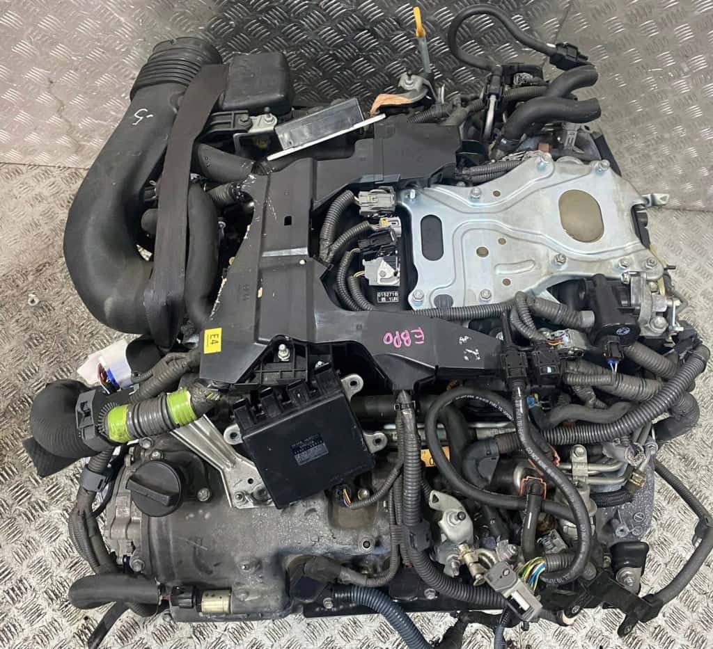 Moteur 1UR-FSE vue 5