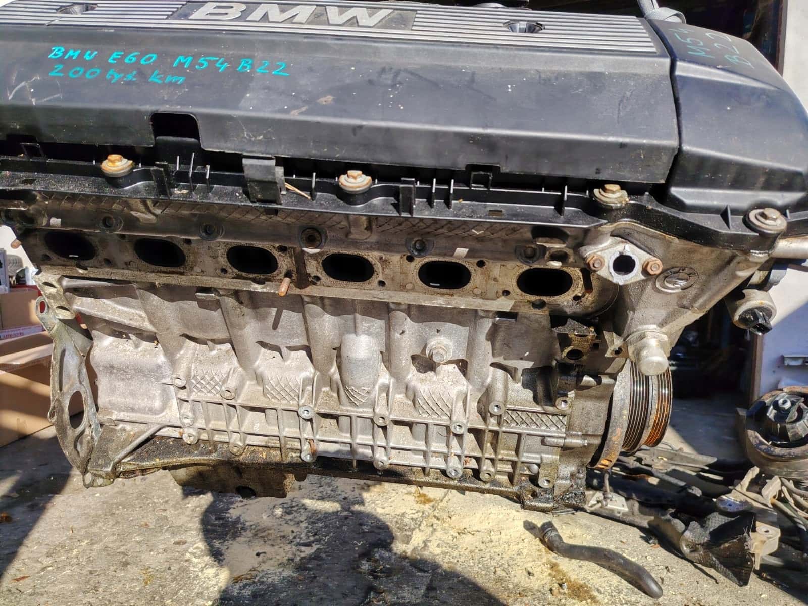 Moteur M54 B22 (226S1) vue 3