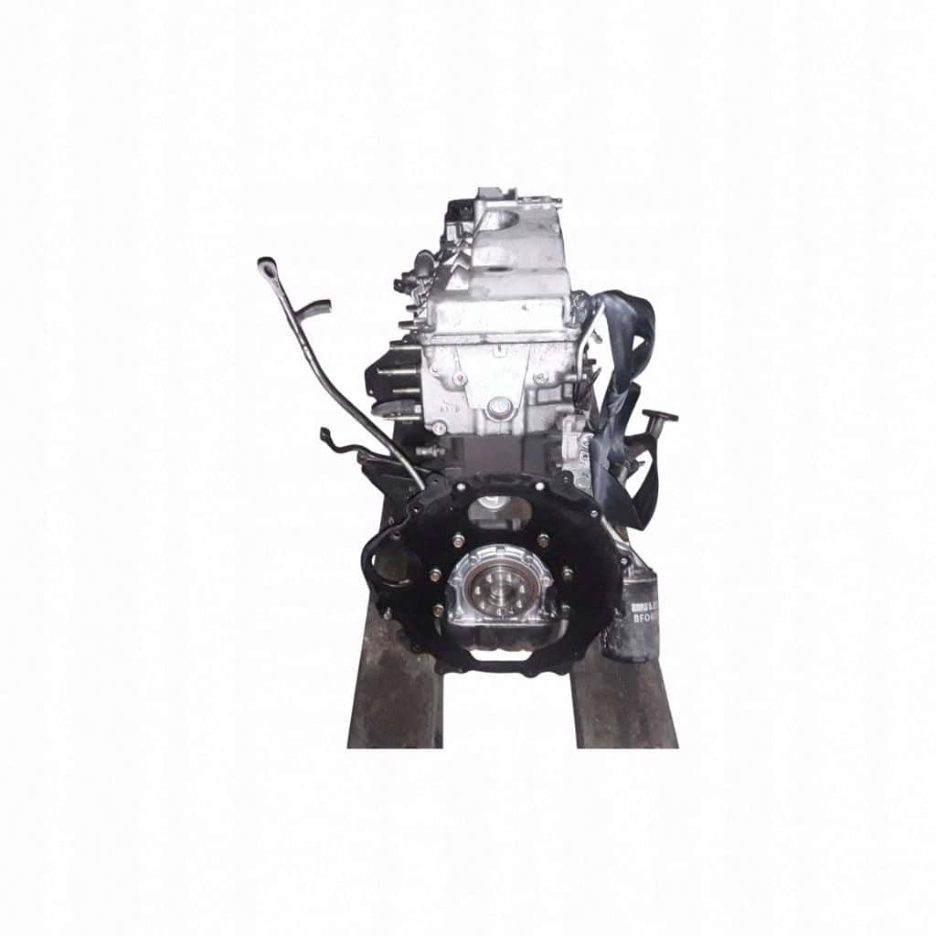 Moteur 4M41 vue 2