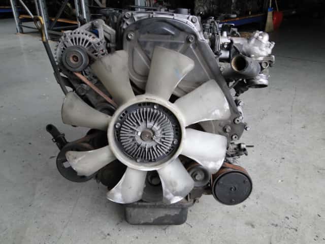 Moteur D4CB vue 2