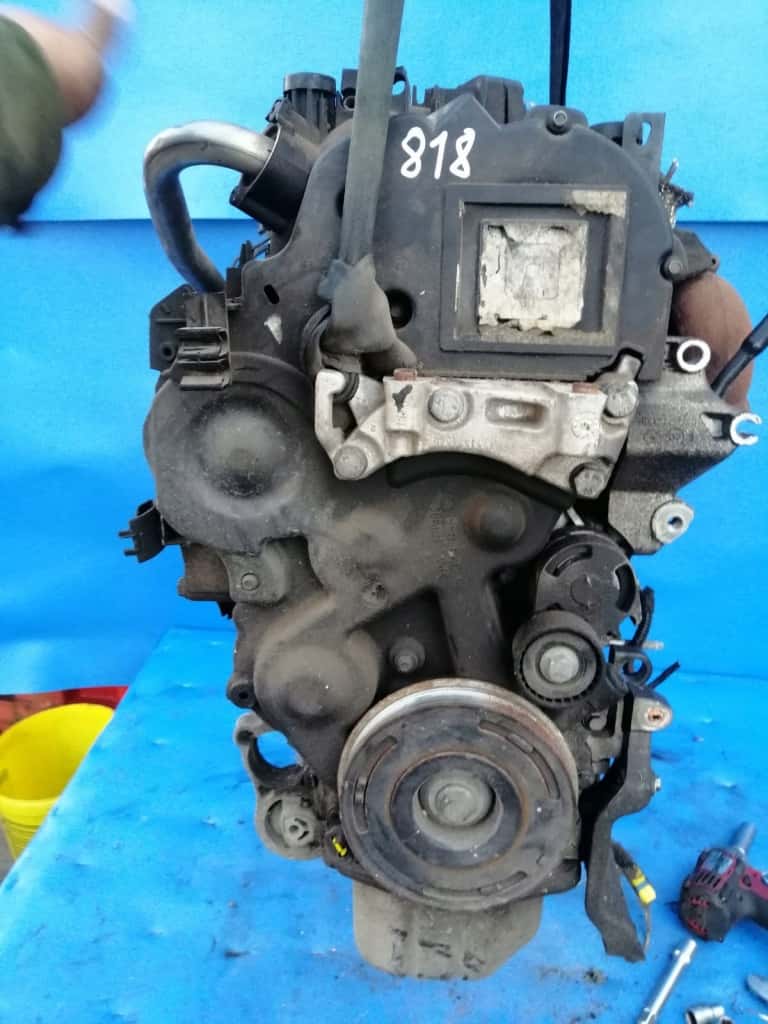 Moteur 8HX (DV4TD) vue 3