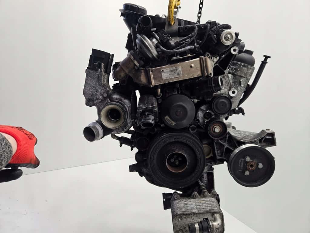 Moteur N47 D20 A vue 3