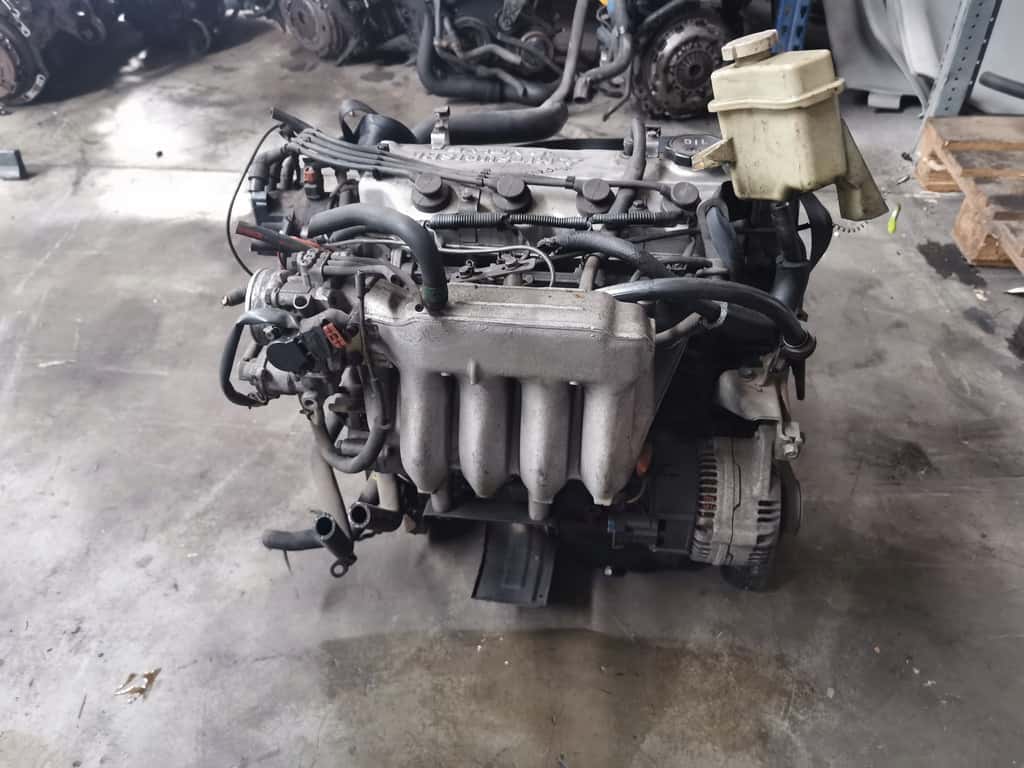 Moteur 4G93 (SOHC 16V) vue 3