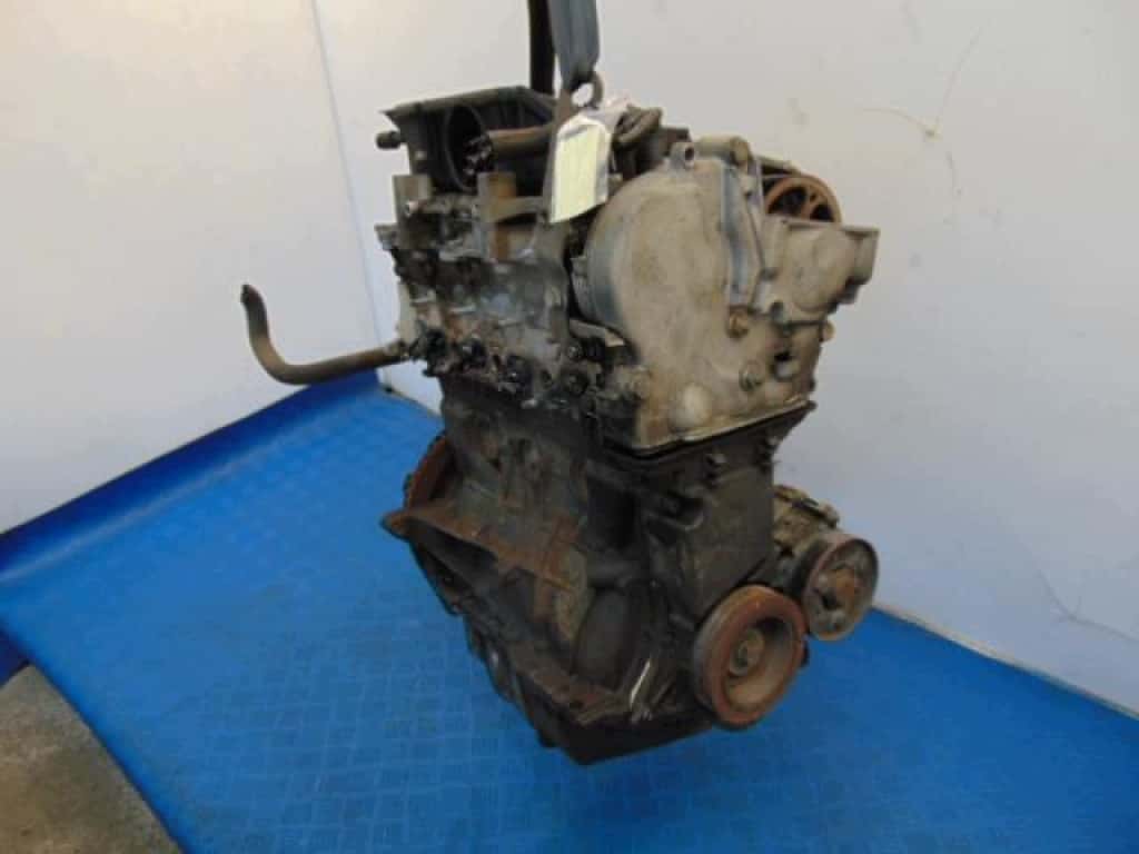 Moteur F4P 760 vue 3