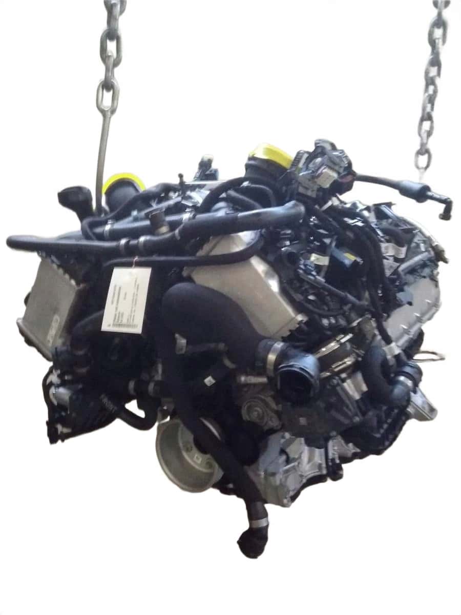 Moteur S68 B44 A vue 3