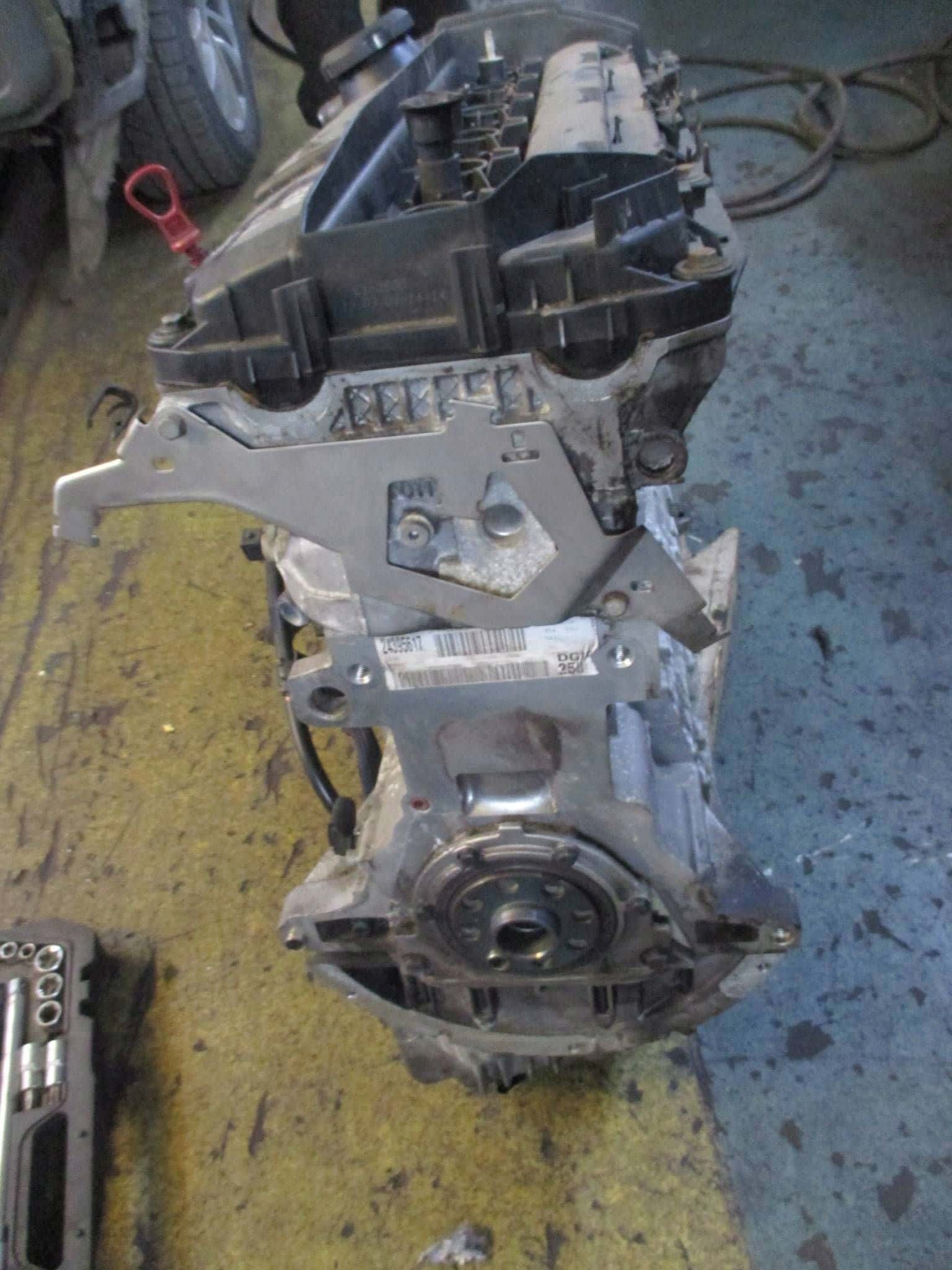 Moteur M54 B22 (226S1) vue 2