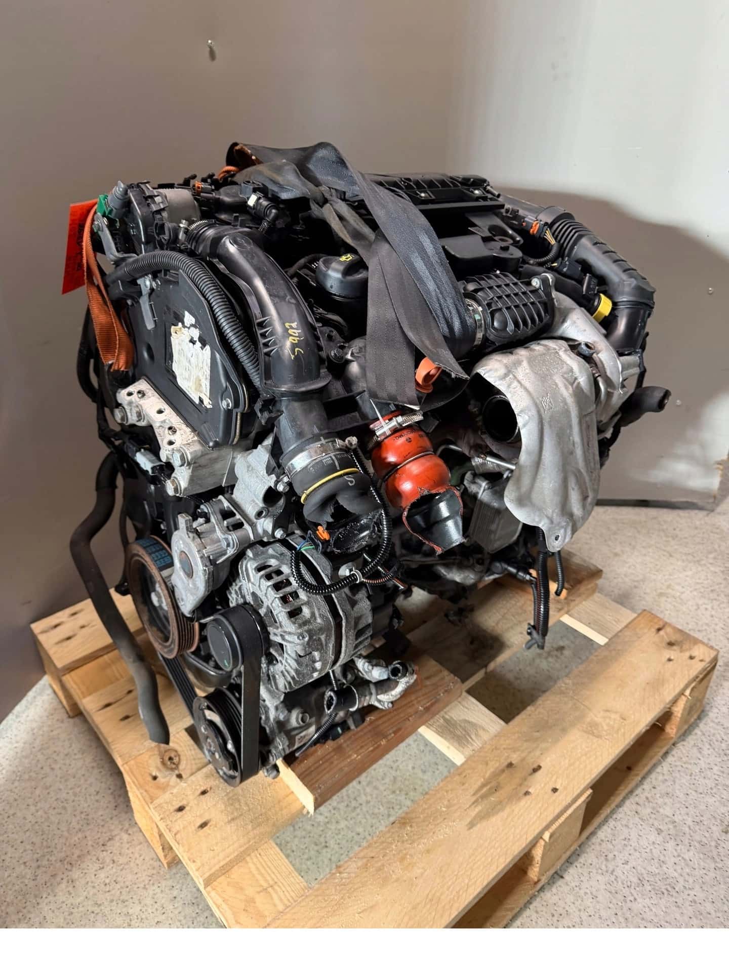 Moteur BHW (DV6FE) vue 2