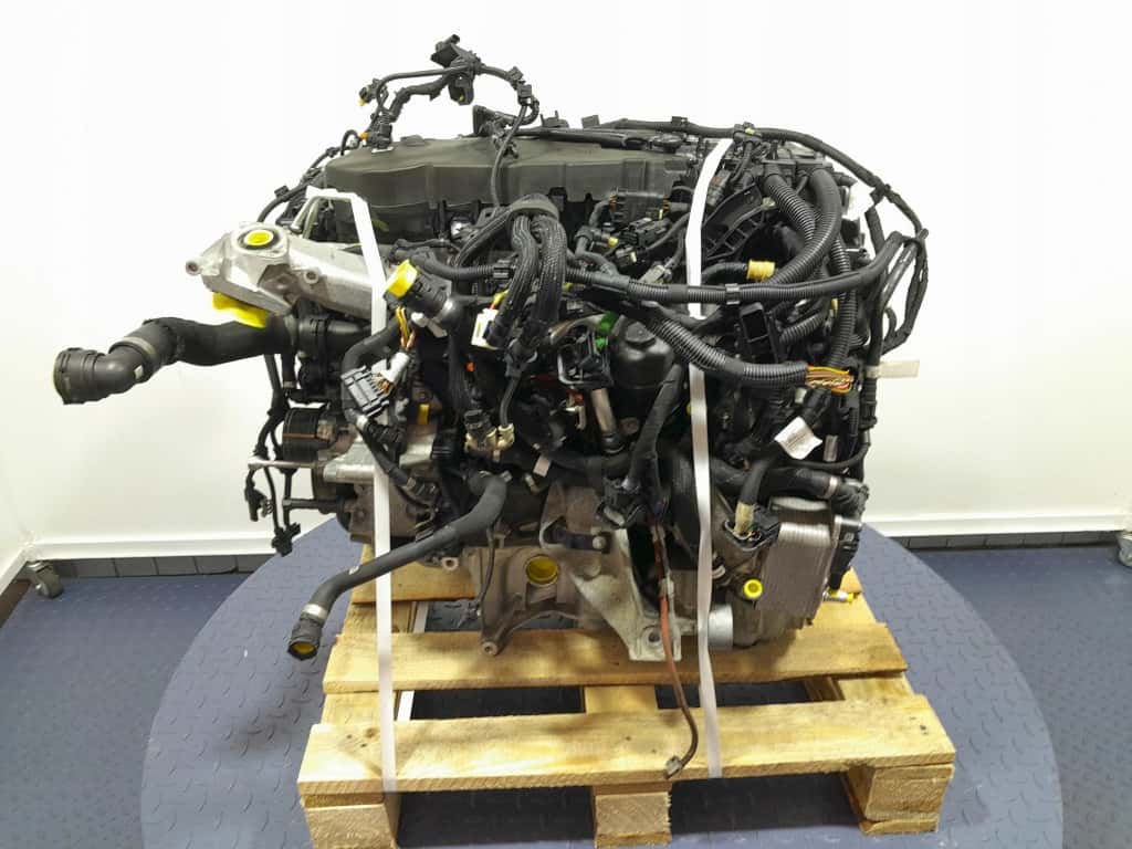 Moteur B57 D30 B vue 3