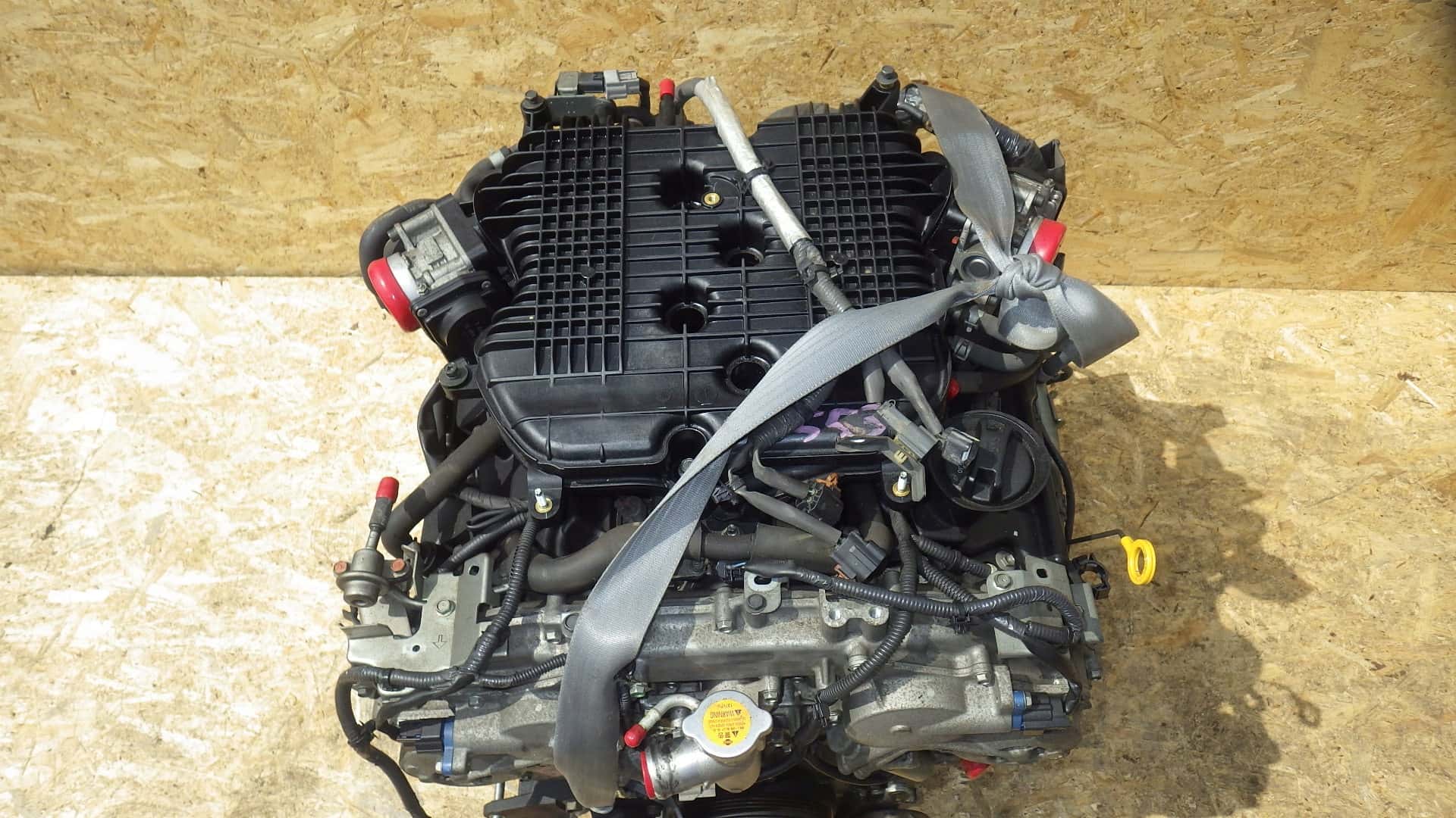 Moteur VQ25DE vue 2