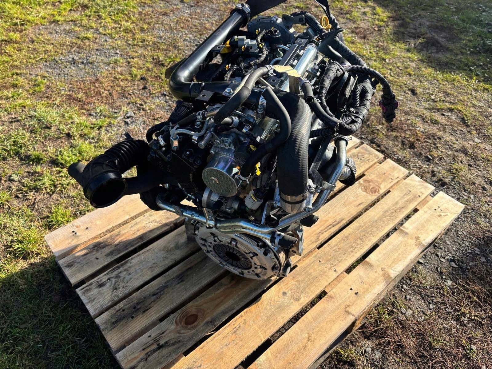 Moteur D13A vue 6