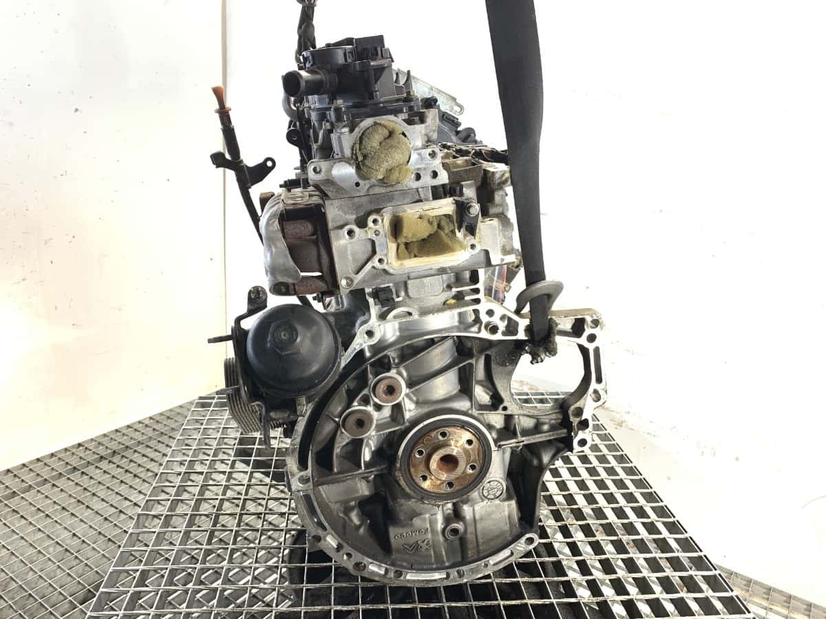 Moteur 9HR (DV6C) vue 2
